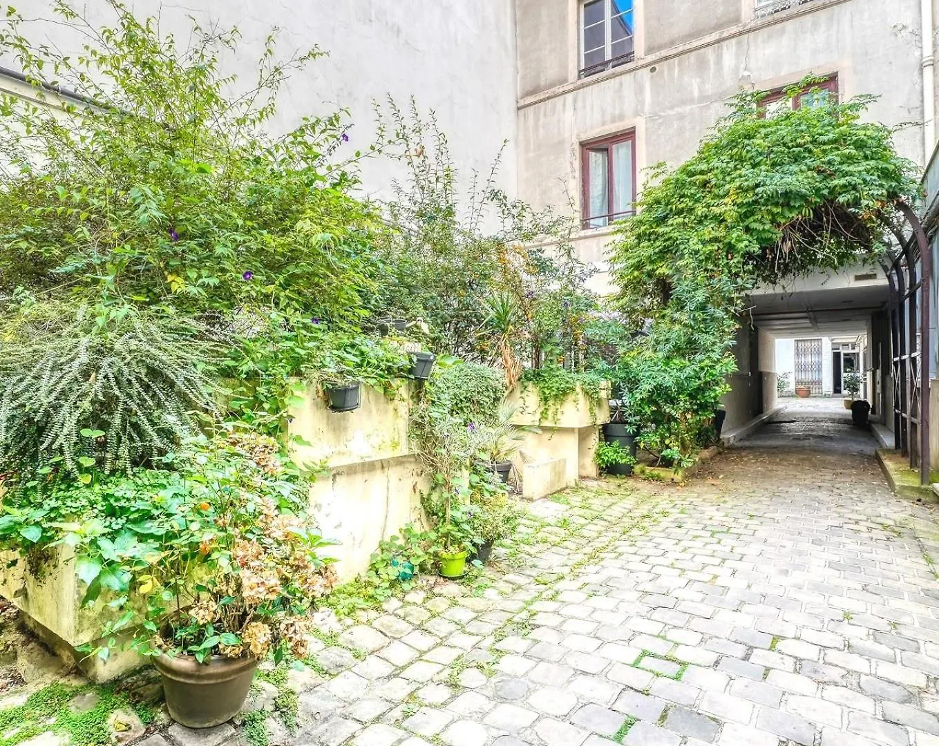 Comfortable Saint Germain Studio Paris